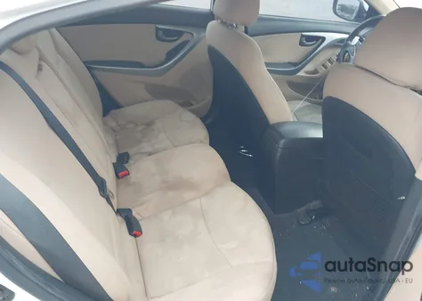 2013 Hyundai Elantra Gls z USA, uszkodzony, nr VIN 5NPDH4AE0DH374368